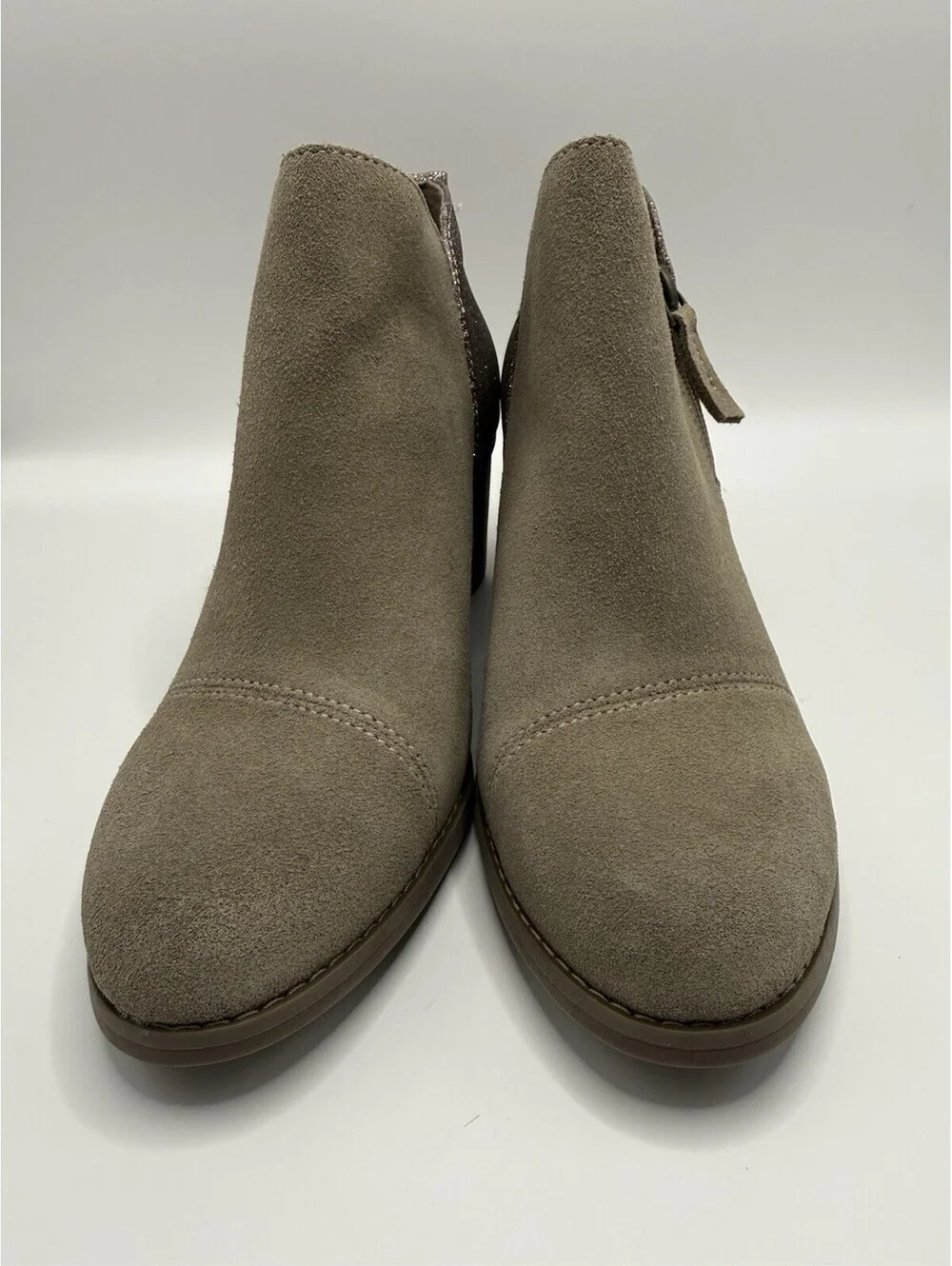 Toms goldie suede